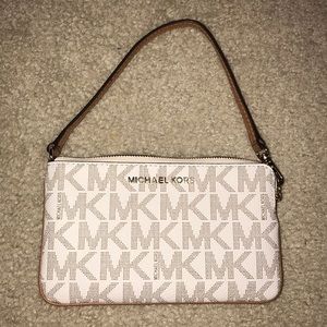 Michael Kors Wristlet